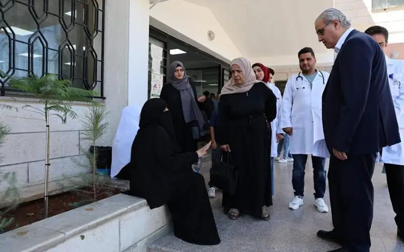 البدور يتفقد مراكز شرق عمان ويتابع