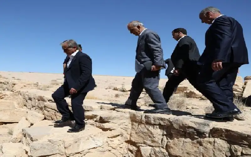 رئيس الوزراء يؤكد ضرورة ترميم موقع