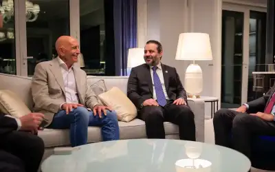 وزير الخارجية يلتقي في الدوحة مع