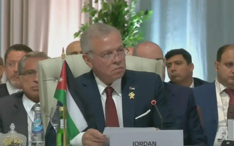 الملك في كلمته بالقمة الطارئة: ردنا