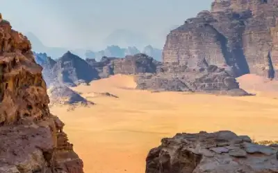 5.33 مليار دولار الدخل السياحي في