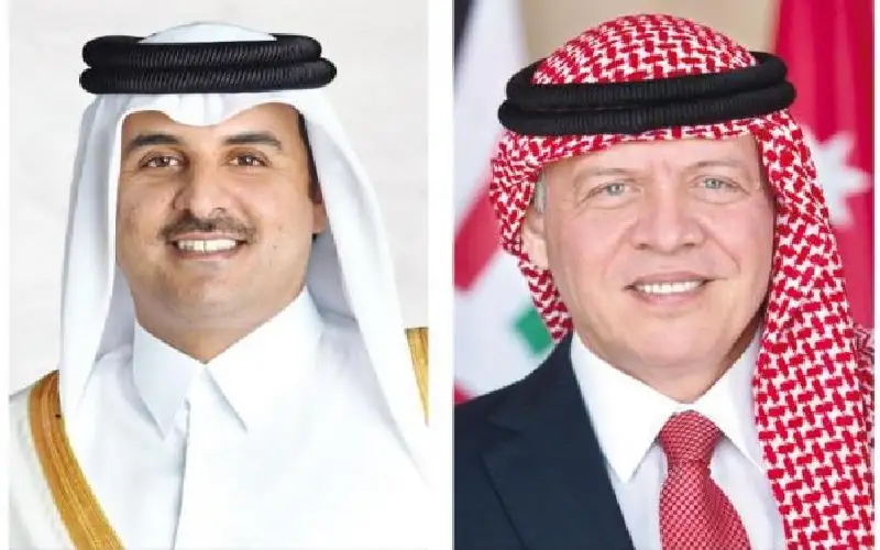 الملك وأمير قطر يعقدان مباحثات في