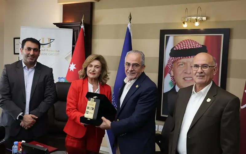 اتفاقية تعاون بين عمان الأهلية وجمعية