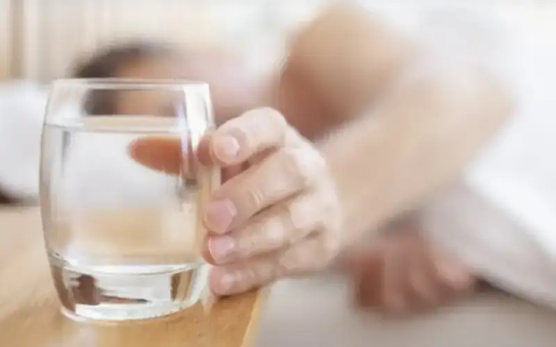 رشفة ليلا قد تضرك .. العلم