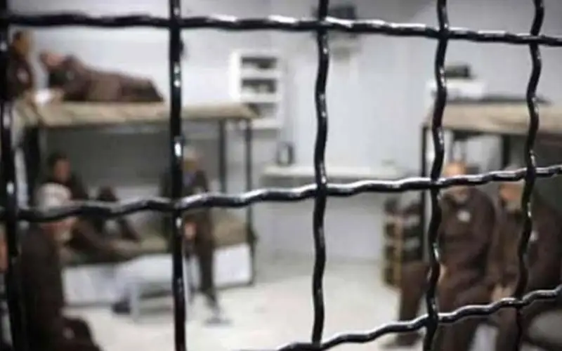 استشهاد 75 فلسطينيا في سجون الاحتلال