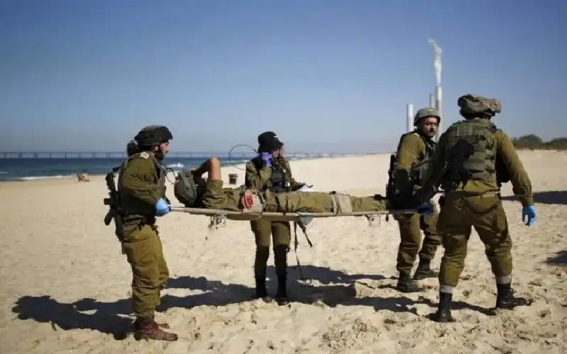 مصادر عبرية: مقتل 4 جنود وأصابة