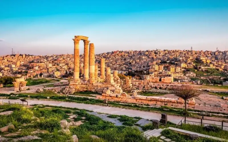 انخفاض طفيف على الحرارة الجمعة ..