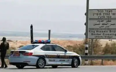 الأردن يعيد فتح جسر الملك حسين
