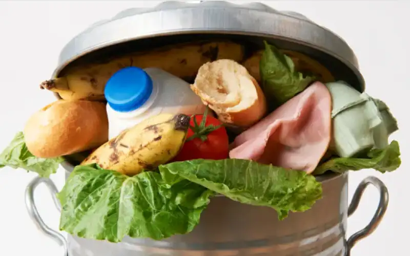 أوروبا تتحرك للحد من هدر الطعام