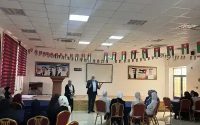 مركز شابات المزار الشمالي ينظم ورشة