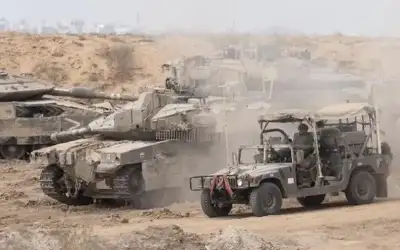 الاحتلال يفجر بغزة يوميا 17 عربة