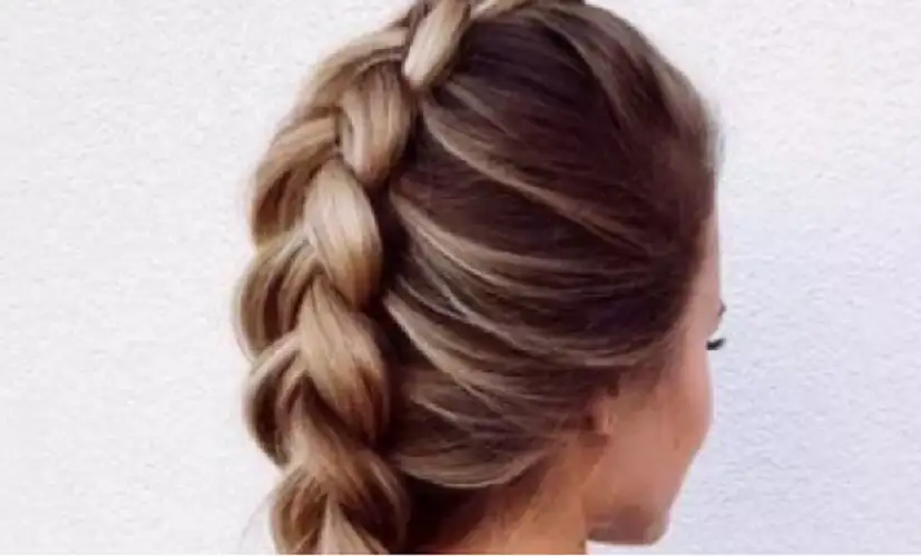 5 تسريحات شعر سريعة ومناسبة للمدرسة