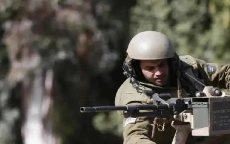 100 عضو كونغرس يوقعون على قانون