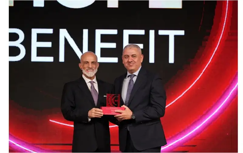 تكريم بنك الإسكان لرعايته الماسية لحفل