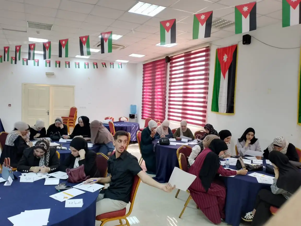 اختتام دورة تدريبية لصاحبات الأعمال والمهن