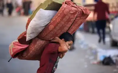 أكثر من 900 ألف فلسطيني بمدينة