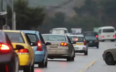 انخفاض الحرارة وزخات مطرية يصحبها الرعد