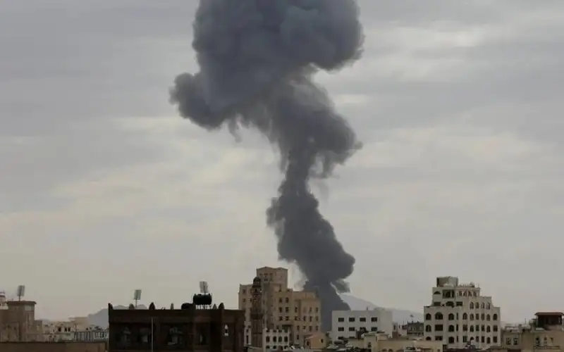 استهداف لقادة عسكريين ومقرات قيادية ..