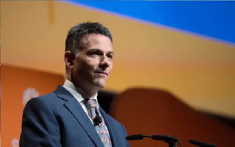 اقتصادي أمريكي: الذكاء الاصطناعي يهدد بتدمير