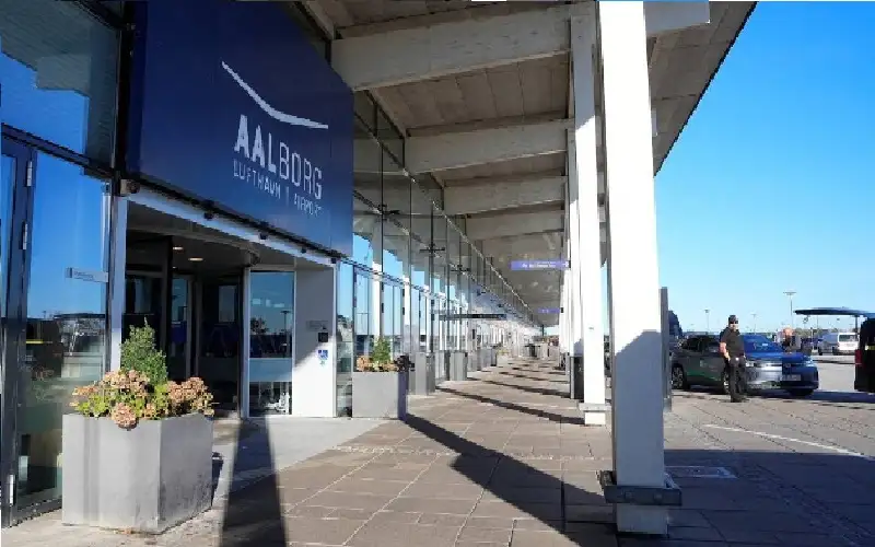 إغلاق مطار في الدنمارك بعد الاشتباه
