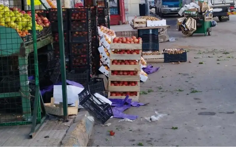 إزالة 220 بسطة وعوائق مخالفة من