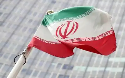 ساعات تفصل إيران عن إعادة فرض