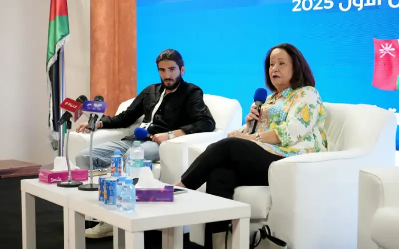 سميحة خريس في ندوة بمعرض عمان