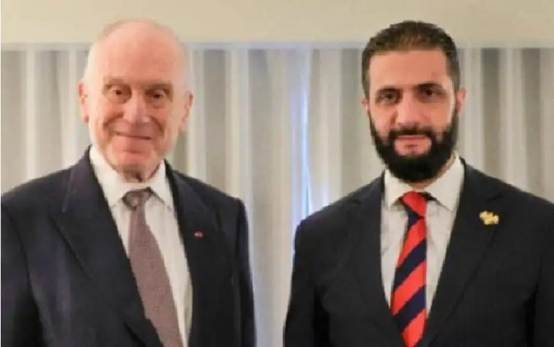 الشرع يلتقي رئيس الكونغرس اليهودي العالمي