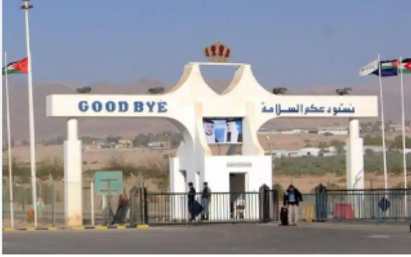 فتح جسر الملك الحسين الثلاثاء من