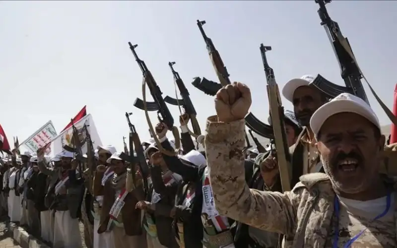 الحوثيون يعلنون إنهاء الهدنة مع الولايات