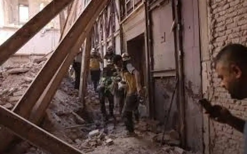 إصابات بانهيار جزئي لمبنى السرايا بدمشق