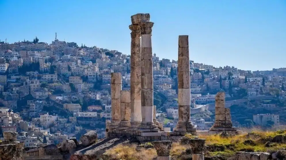 أجواء لطيفة الخميس وارتفاع على الحرارة