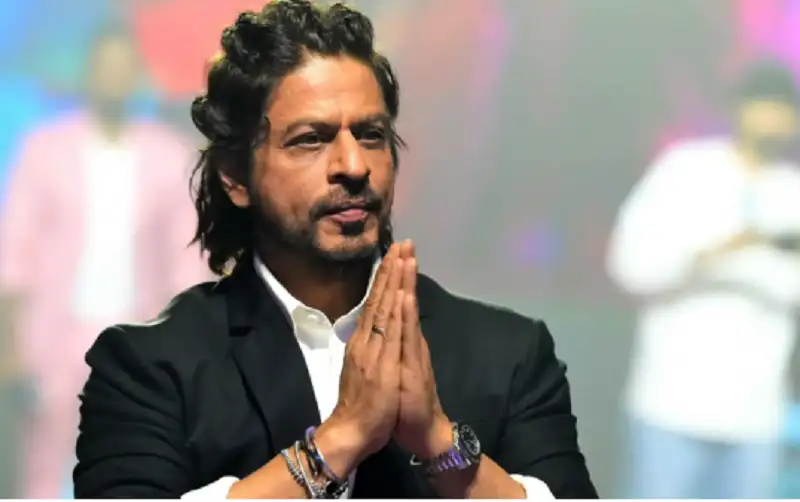 شاروخان ينضم إلى نادي المليارديرات