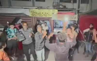 احتفالات في غزة بعد الموافقة على