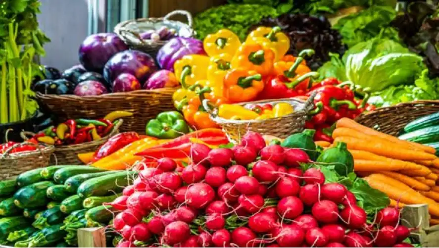 أسعار الخضار والفواكه في السوق المركزي