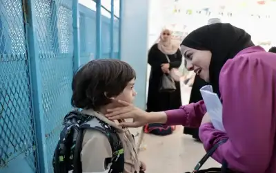 أكثر من 139 ألف معلم ومعلمة