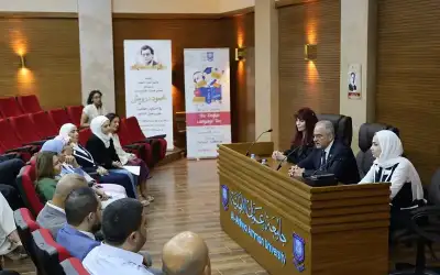 عمان الأهلية تحتفل بتخريج الدفعة الأولى