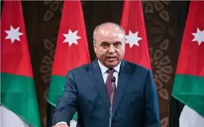 النائبان الرياطي والنمور يطالبان وزير التربية
