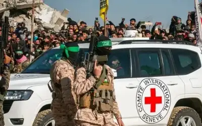 حماس: الإفراج عن آخر اسير سيتزامن