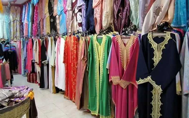 الألبسة والأقمشة: تراجع البيع الآجل بنسبة