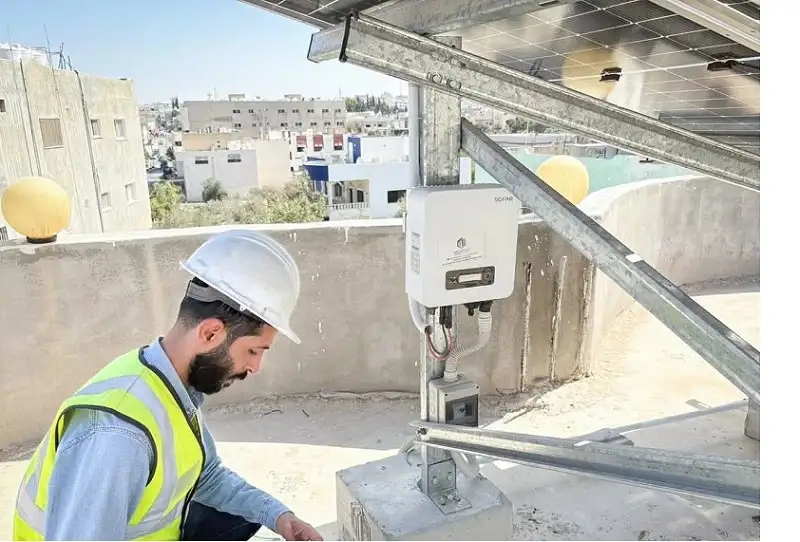 كهرباء إربد تستكمل تركيب 840 نظاما