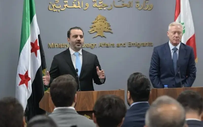 فوضى امنية لدى مغادرة الشيباني مطار