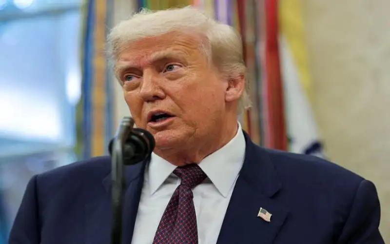 أكسيوس: ترامب يعتزم عقد قمة لزعماء