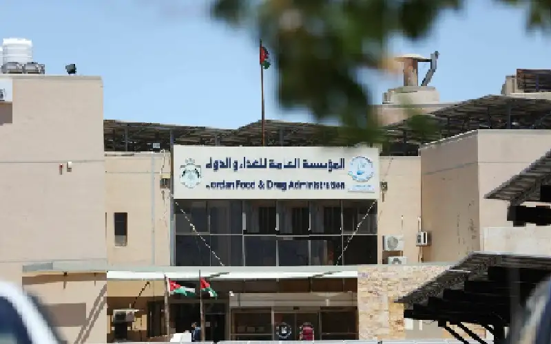 جولات ميدانية للغذاء والدواء على منشآت