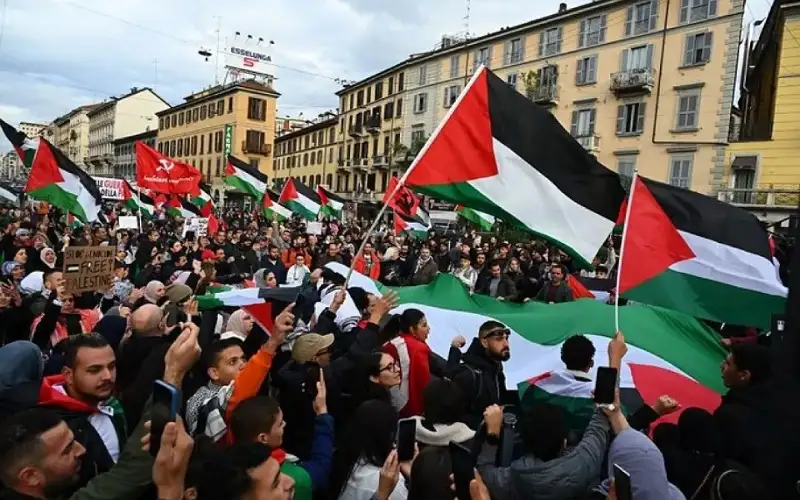 إيطاليا تؤكد الاستعداد للمساهمة بإعادة إعمار