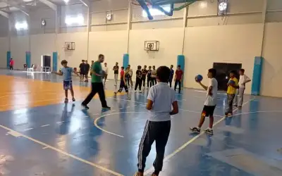انطلاق فعاليات دورة كرة اليد في