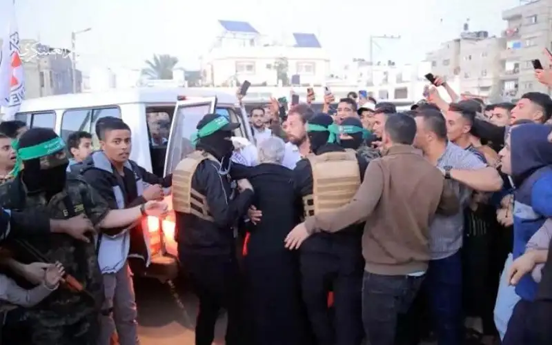 الحكومة الإسرائيلية: إطلاق سراح المحتجزين سيبدأ