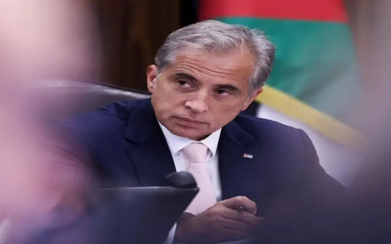 استطلاع: 70% من الأردنيين يثقون بحكومة