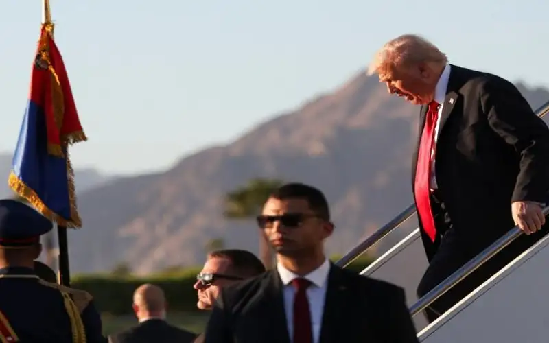 ترامب يصل إلى شرم الشيخ لحضور