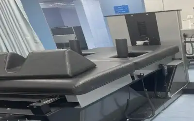 مستشفى الجامعة يطلق خدمة جديدة لعلاج